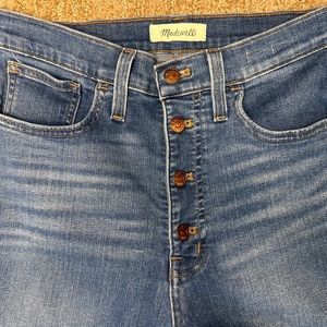 Madewell button fly frayed edge skinny jeans. Size 30 (us 10) Brand new WO tags